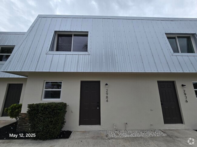 Building Photo - 2984 SE Bonita St Rental