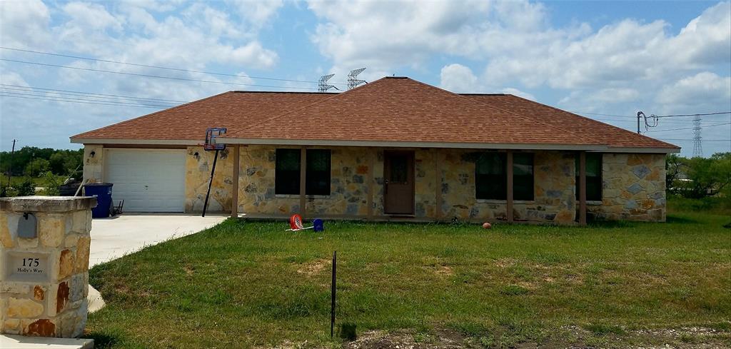 Photo - 175 Holly's Way