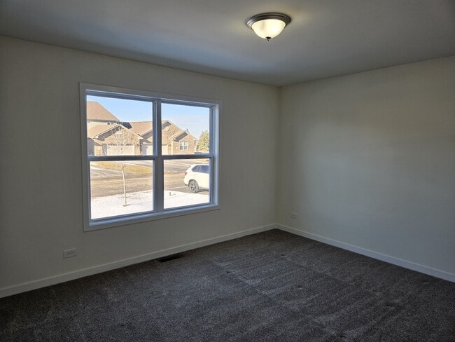 Photo - 50 Olympus Dr