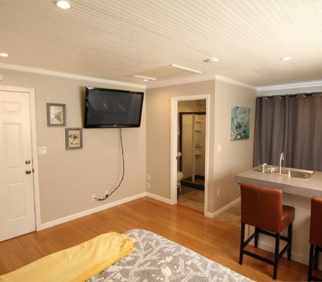 Photo - 1559 Willis St