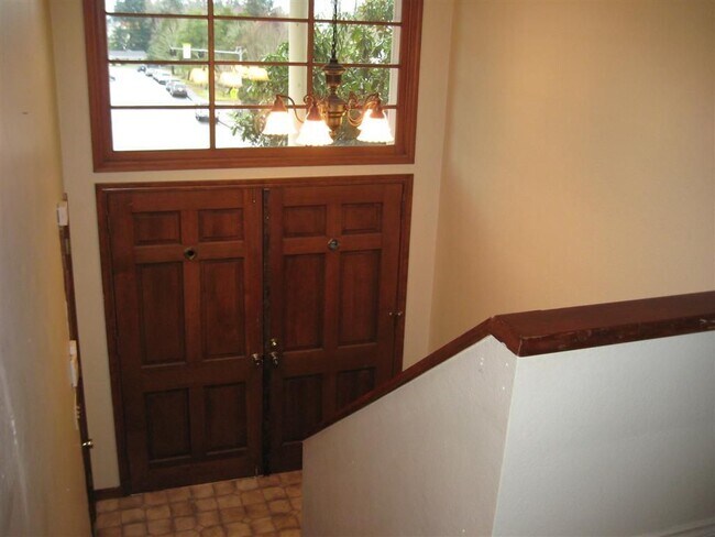 Photo - 5 bedrooms