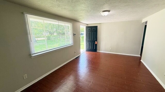 EAST SIDE 3 BEDROOM RANCH WITH CARPORT AVAILABLE NOW!