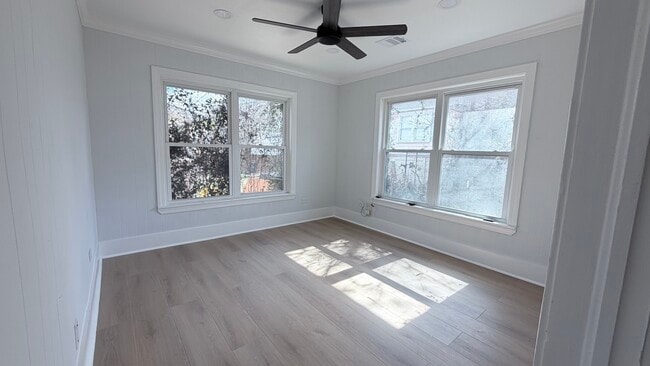 Photo - 4330 Coyle St