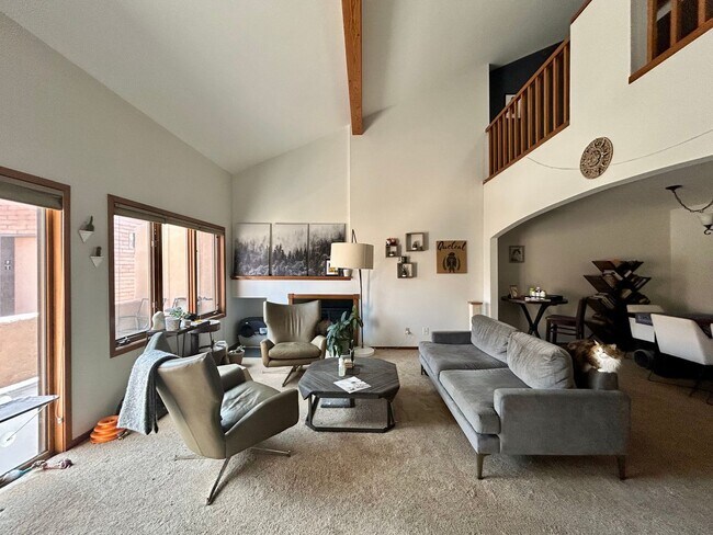 Photo - Spacious 2Bd/2.5Ba Luxury Loft-Style Condo in Frasier Meadows