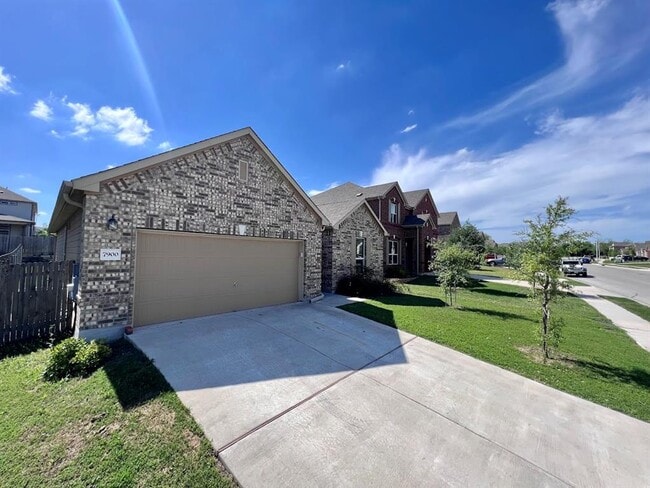 Building Photo - 7900 Crystalbrook W