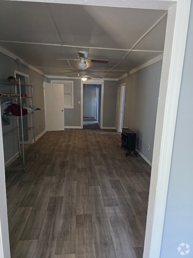 Building Photo - 328 4th Ave Rental