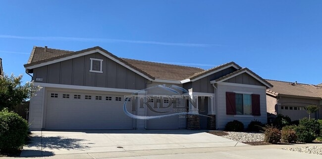 Photo - This a Beautiful newer 3 bedroom, 2 bath house