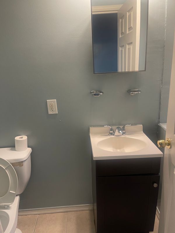 Photo - 518 Sanford Pl