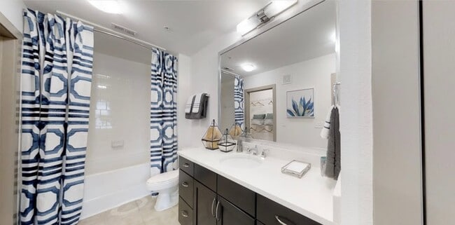 Photo - 5005 Galleria Dr