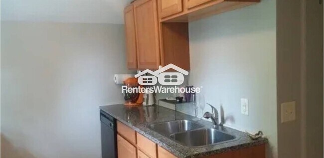 Photo - 752 Carroll Ave