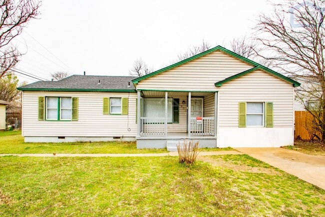 2206 NW 19th St