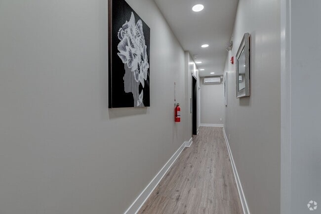 Building Photo - Brand New Luxury Apartments