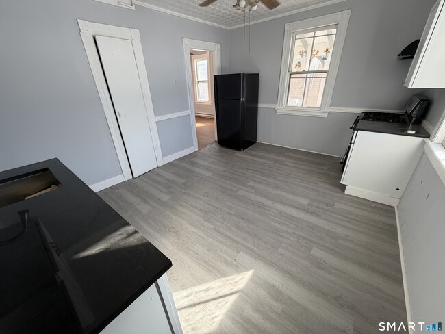 Photo - 73 Waterville St Unit 2