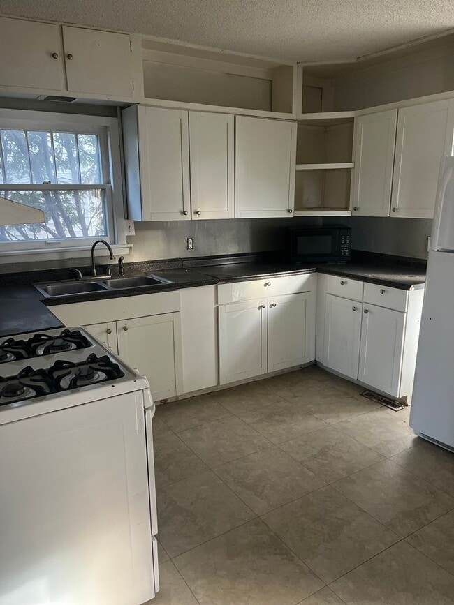 Photo - 2215 17th St