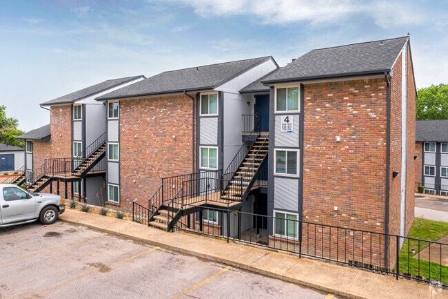 Photo - Lakeside Apartments