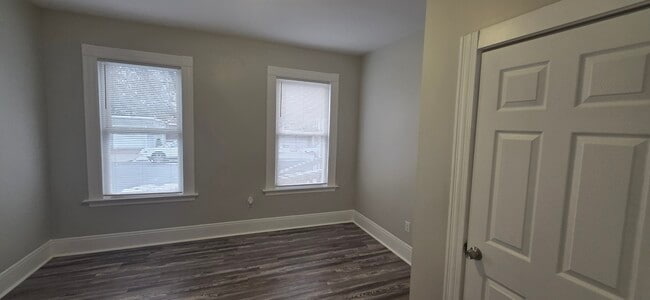 Photo - 114 Cedar Hill Ave Unit 1