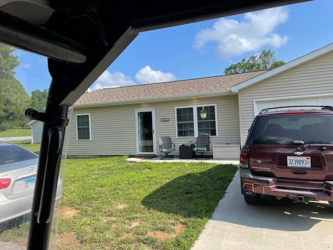 Building Photo - 11631 Mcfarland Rental