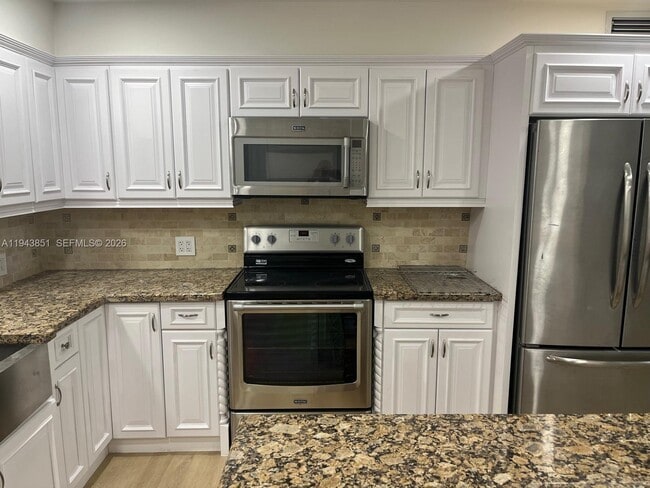 Photo - 6330 SW 34th St