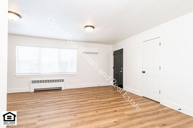 Photo - 1823 Griswold Dr