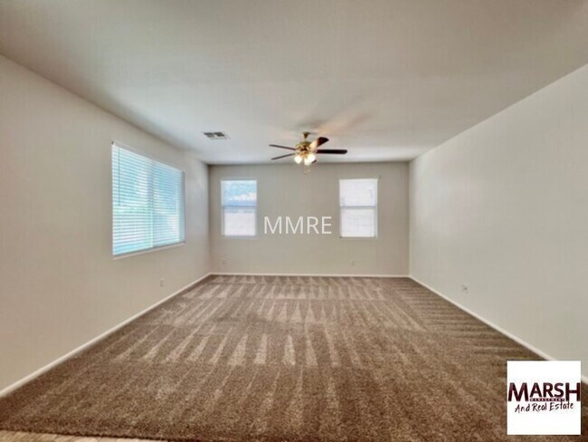 Photo - Beautiful 5 bedroom home with tons of livi...