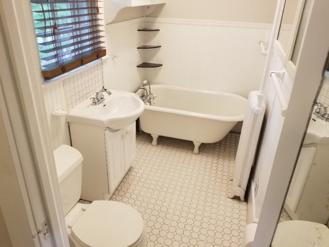 Photo - 126 Plainview Rd