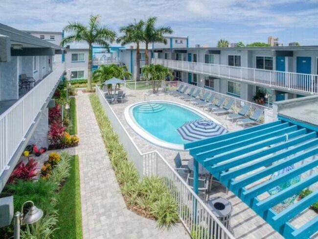 Photo - 1846 Shore Dr S Unit 120