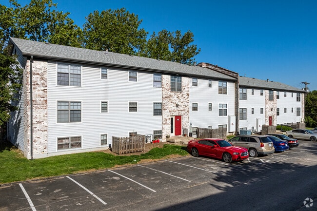 Lenexa Crossing Apartments