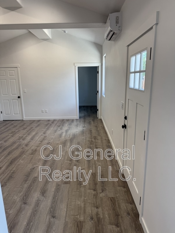 Photo - 90 Beacon Ct