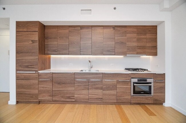 Photo - 171 Suffolk St Unit 10A