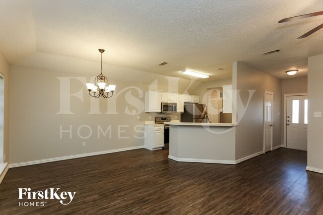 Photo - 805 Shadybrook Ln