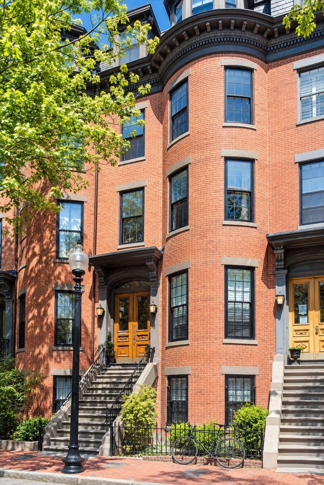 121 Pembroke St Unit 3