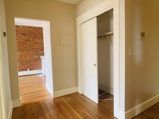 Photo - 210 Chestnut Hill Ave