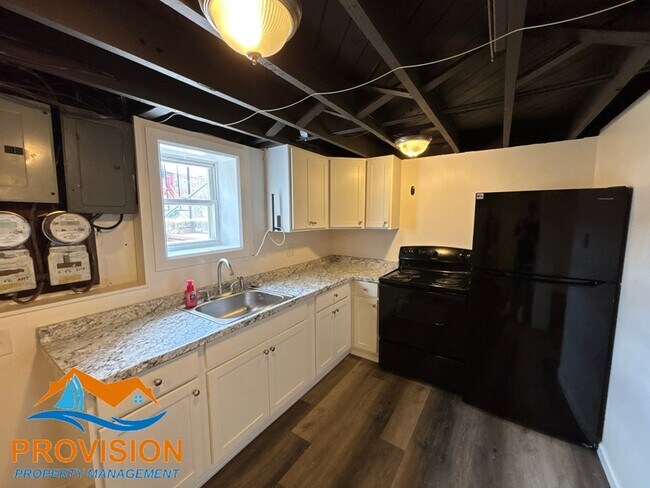 Photo - 2939 Cornwall Rd Unit C