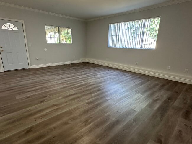 Photo - 13766 Paddock St