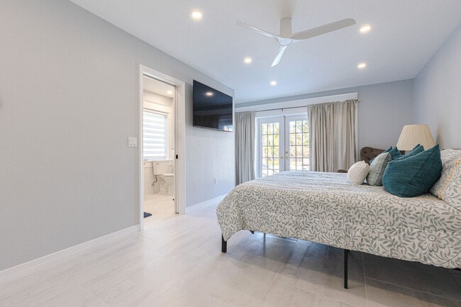 Photo - 206 20th St W Unidad SI FL2-ID1590877P