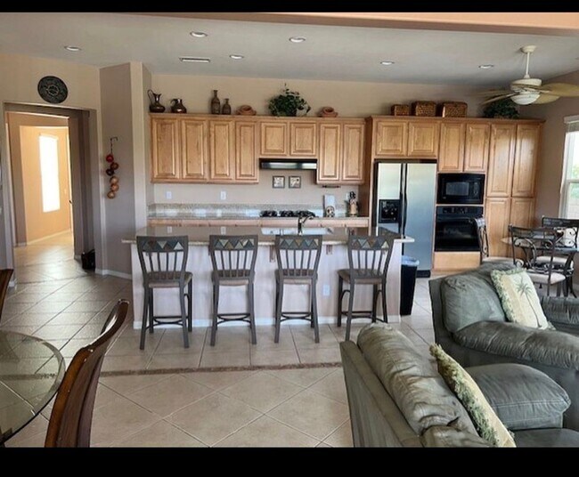 Photo - 111 Shoreline