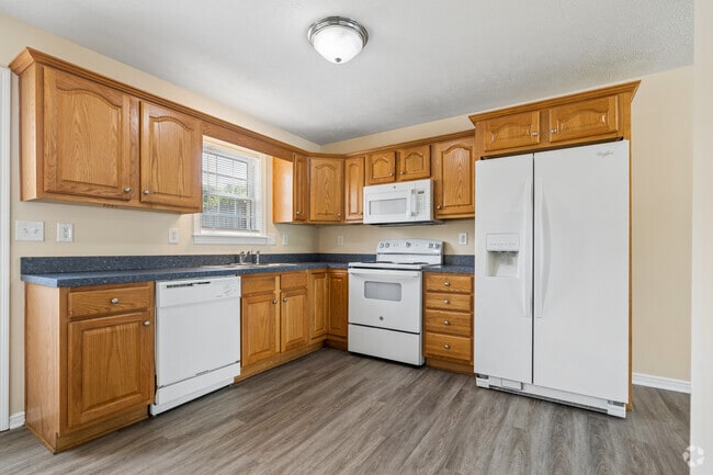 2BR, 2BA - 1,250SF - Kitchen