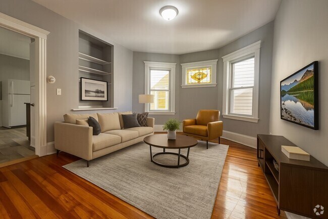 Building Photo - 18 Chase St Unit 3 Rental