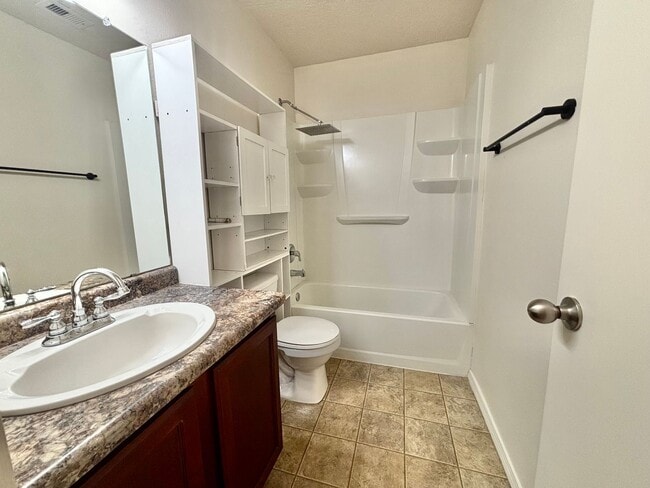 Photo - Spacious, remodeled home!