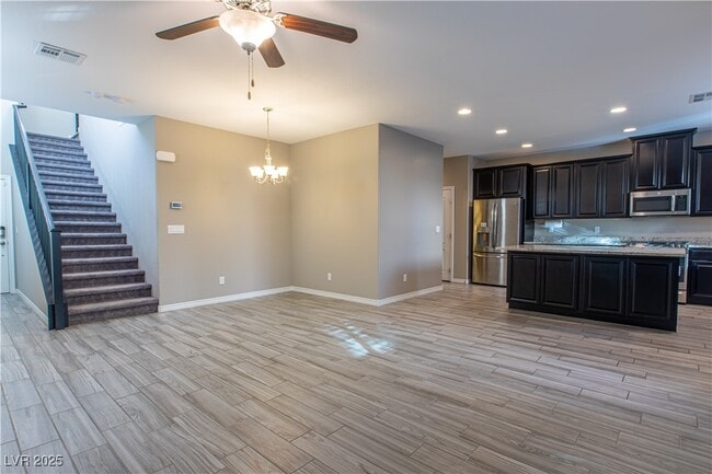 Photo - 12382 Loggeta Way