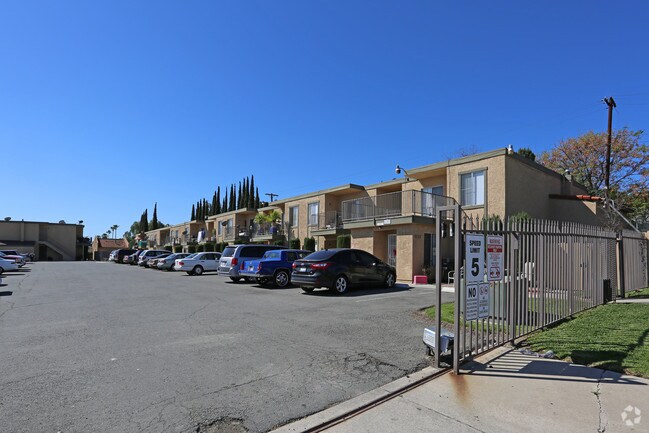 Photo - Vista de Helix Apartments