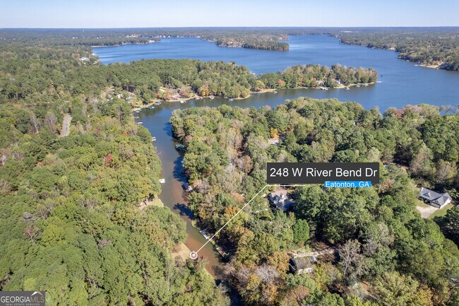 248 W River Bend Dr