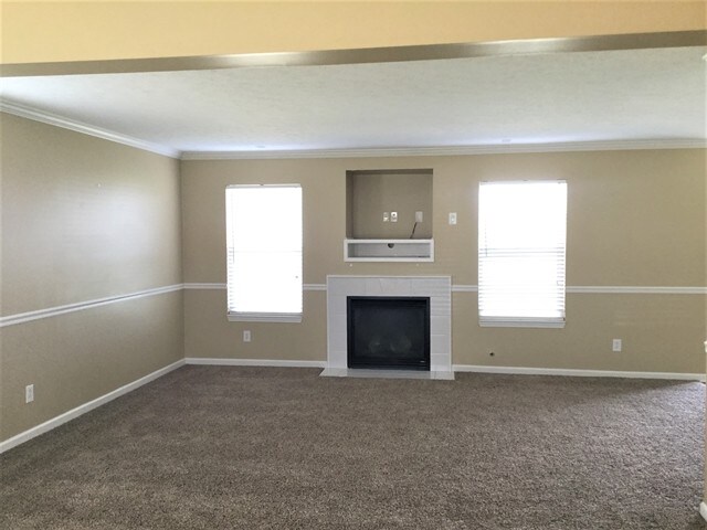 Photo - 1362 Blue Ridge Ln