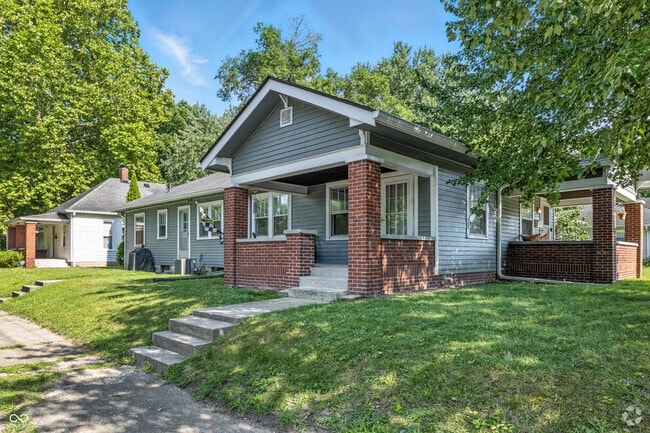 Building Photo - 903 E 51st St Rental