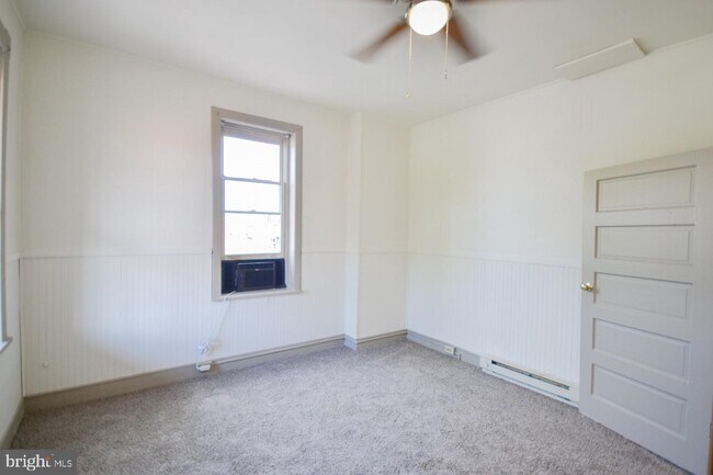 Photo - 117 E Martin St Unidad 2