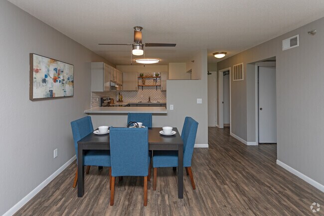 1BR, 1BA, Model - 873 SF