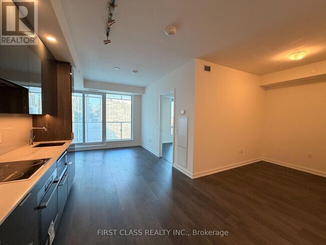 Photo - 28 Freeland St Unit 1905