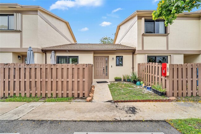 Building Photo - 2950 NW 106th Ave