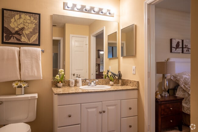 2BR,2BA