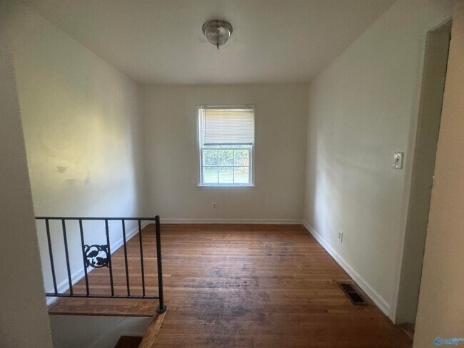 Photo - 4605 Broadmeadow Ln NW